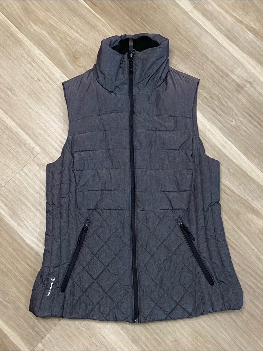 Champion VentureLoft Vest Womens Medium Gray Puffer Full Zip Quilted Fleece